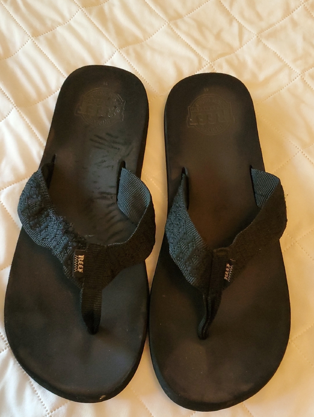 Reef Black Embossed Logo Flip Flops
